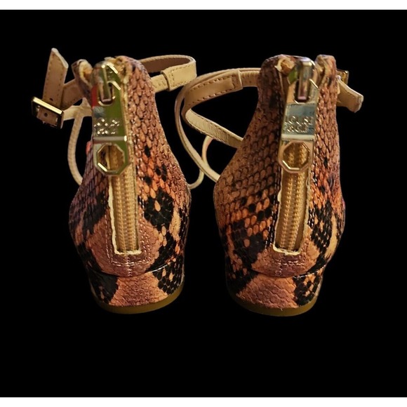 Louise et Cie Strappy Sandals Women Sz6 Cute Neon Toes! A5 - Picture 4 of 7